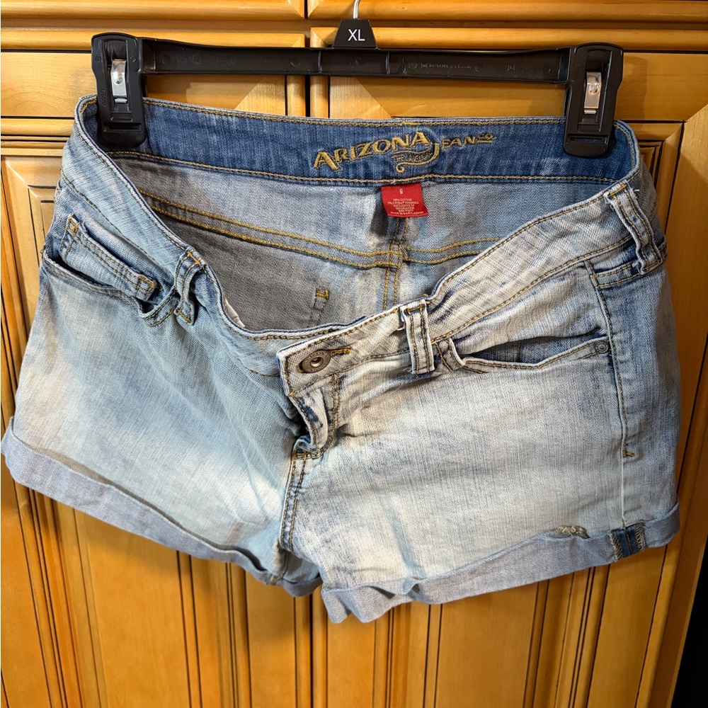 Arizona Jean Co Women's Blue Jean Shorts - 9